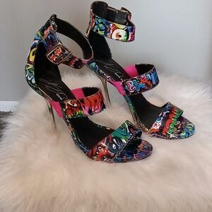 Fun limited edition Keyshia Cole Steve Madden heels